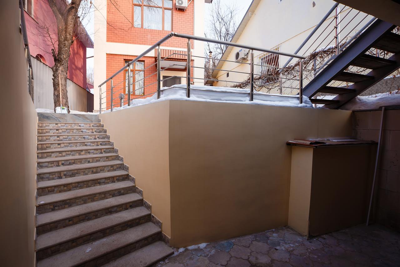 Mountain Road Hostel Almati Kültér fotó