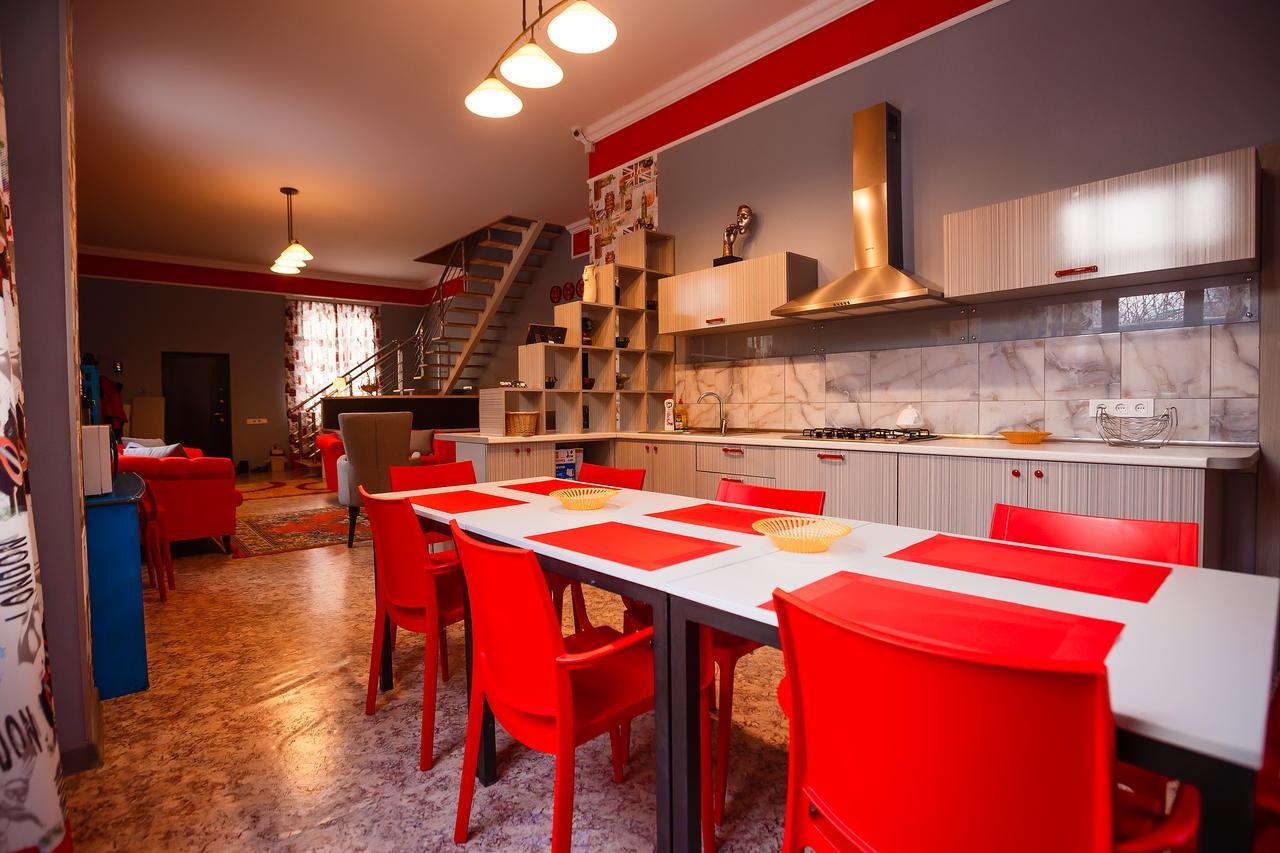Mountain Road Hostel Almati Kültér fotó