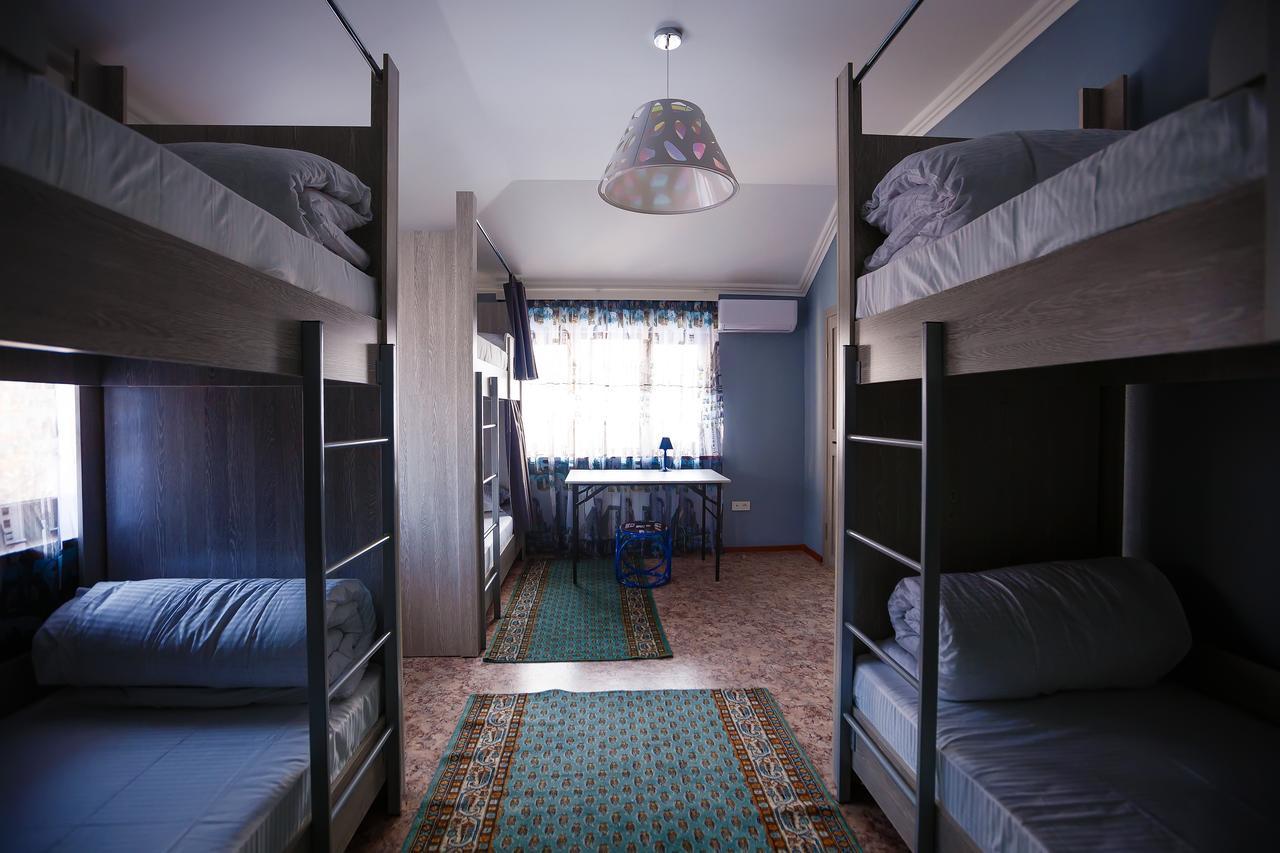 Mountain Road Hostel Almati Kültér fotó